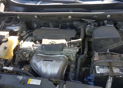 2016 Toyota Rav4 Xle z USA, uszkodzony, nr VIN 2T3WFREV6GW300889